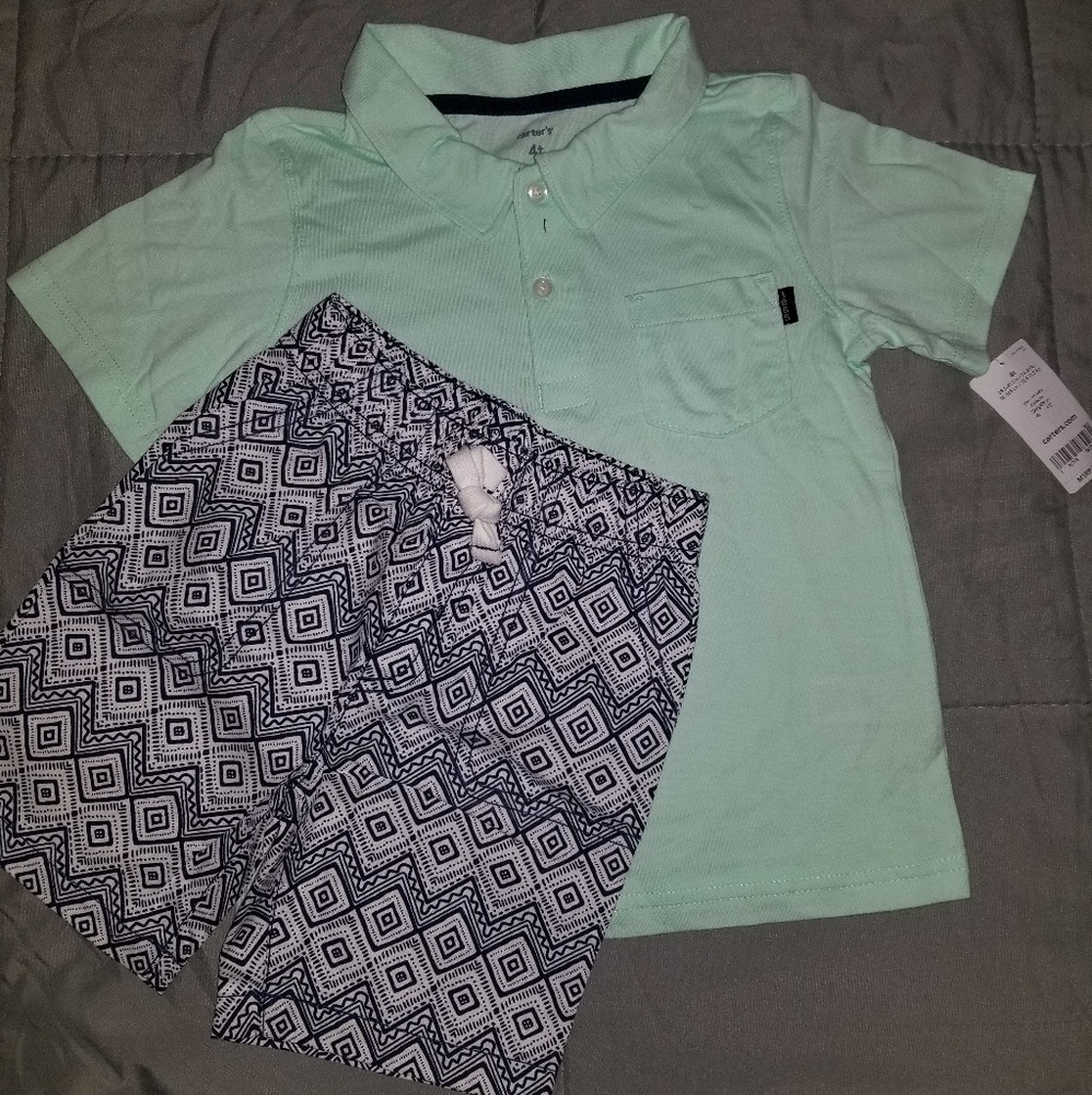 Carters Outfit *NWT